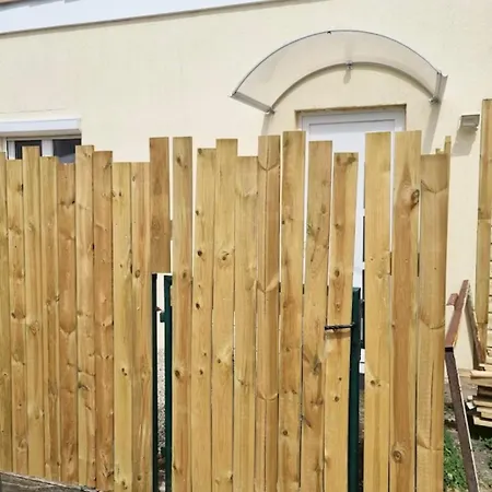 Fully Equipped With Garden *