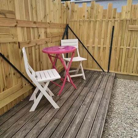 Apartment Fully Equipped With Garden *