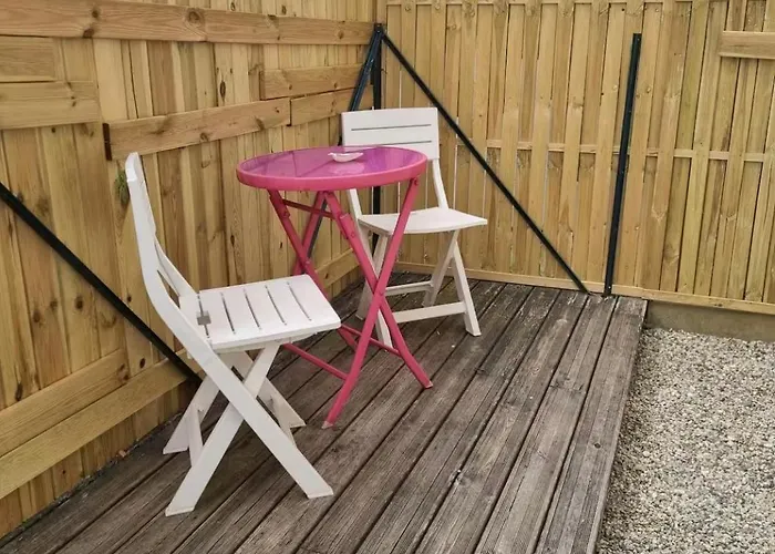 Lejlighed Fully Equipped With Garden *